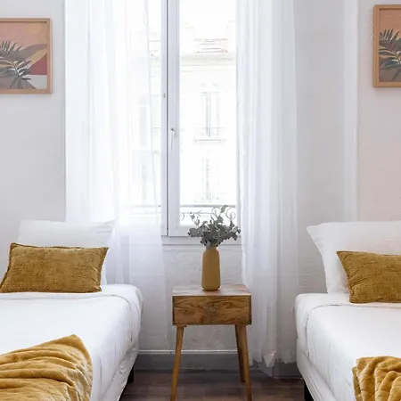 Appartamento Christine - Spacieux, Proche Palais & Plages, Clim *